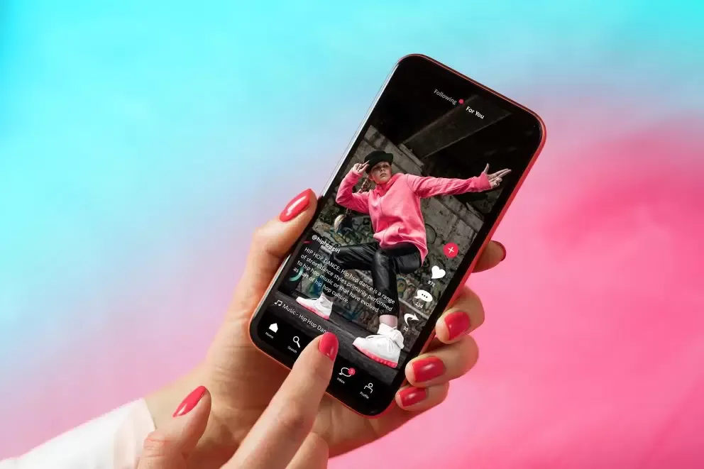 tik-tok-on-phone