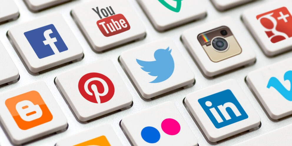 Sociale media grootste nieuwsbron voor internetgebruikers